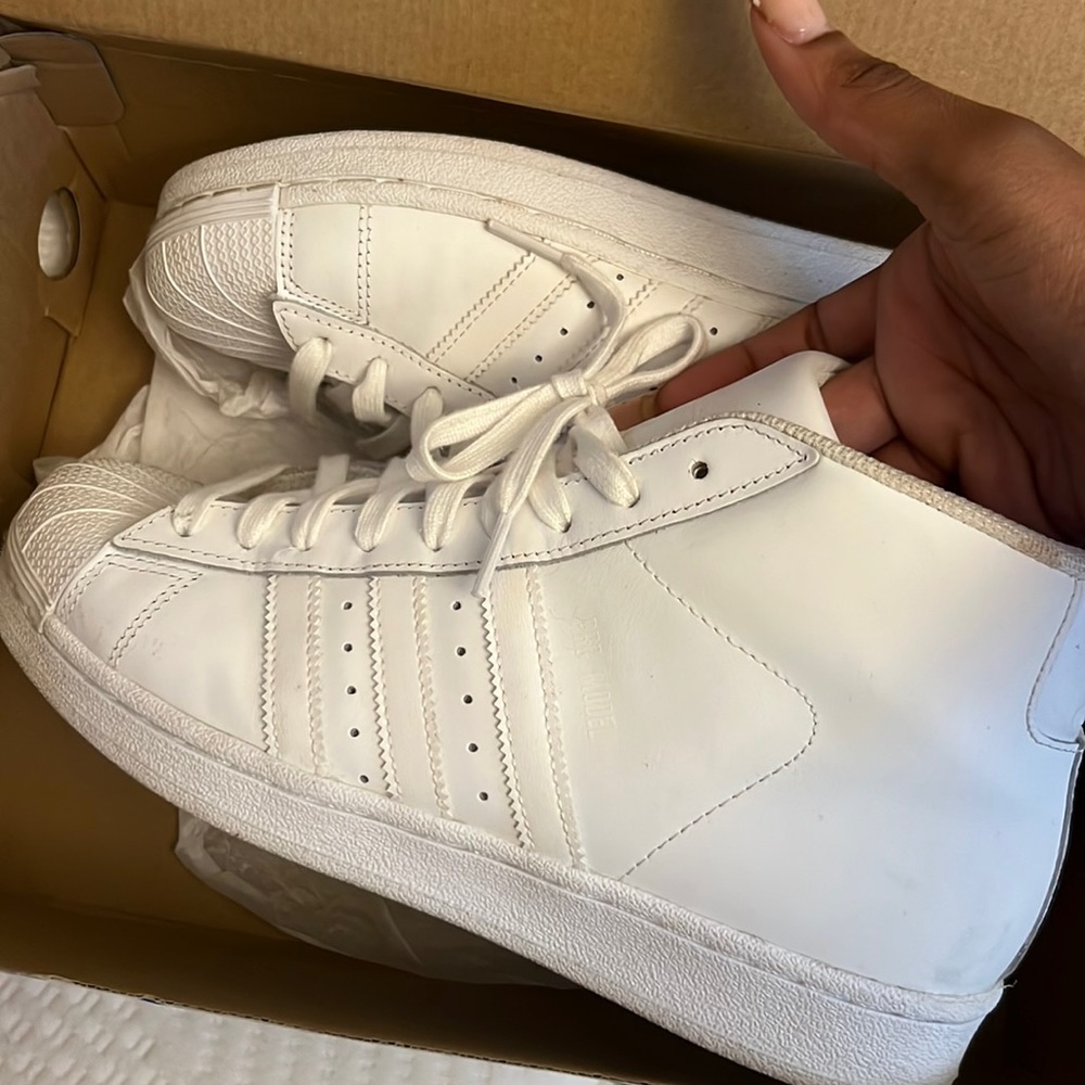Adiddas All White Pro Model